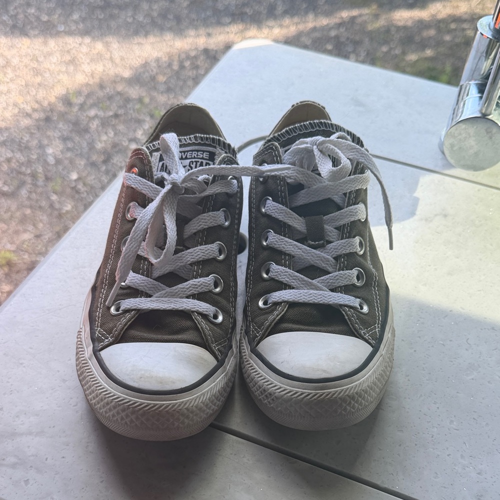Converse low-top sneakers in olive with white accents